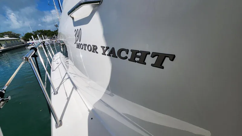 Jessica Grace Yacht Photos Pics Port Walkway