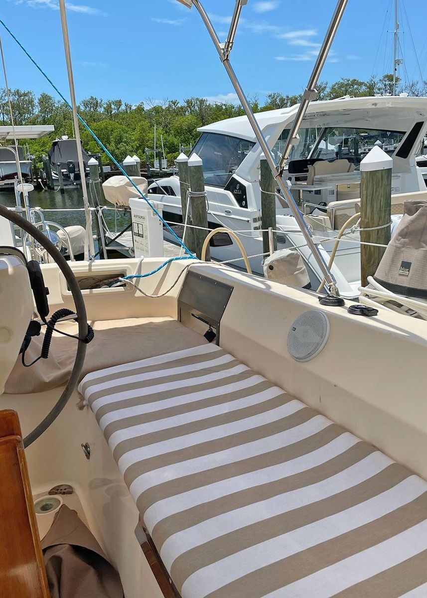 2005 Island Packet 48 