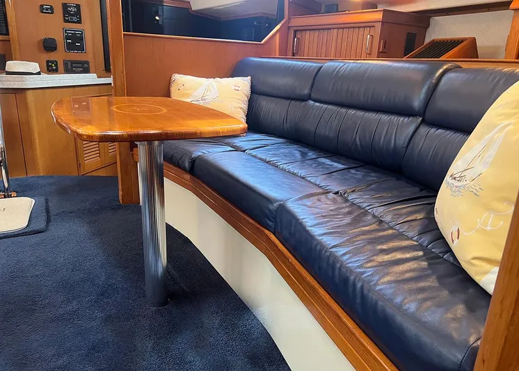 Outta Sight Yacht Photos Pics Port side settee