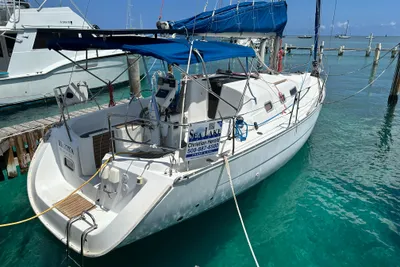 Beneteau Oceanis Clipper 323