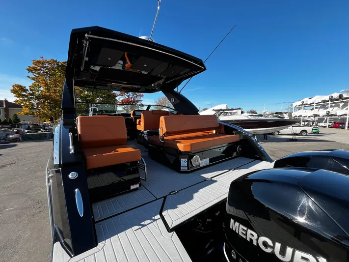 No Name Yacht Photos Pics 