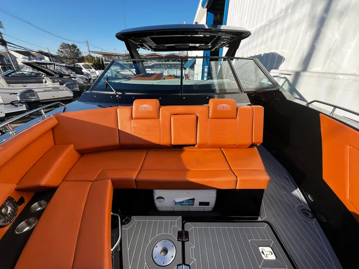 No Name Yacht Photos Pics 