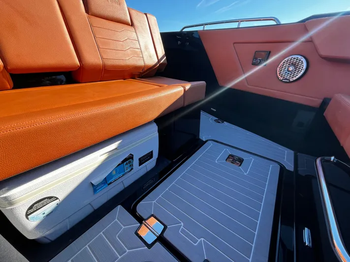 No Name Yacht Photos Pics 