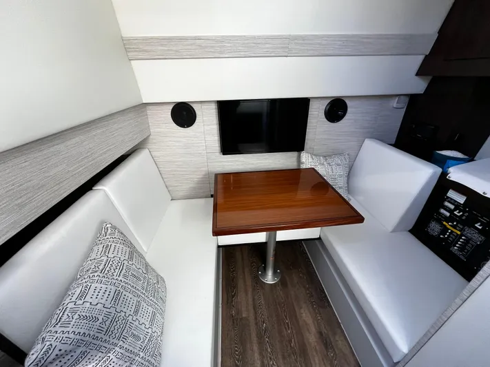 No Name Yacht Photos Pics 