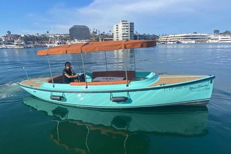 2022 Vision Marine Technologies Fantail 217