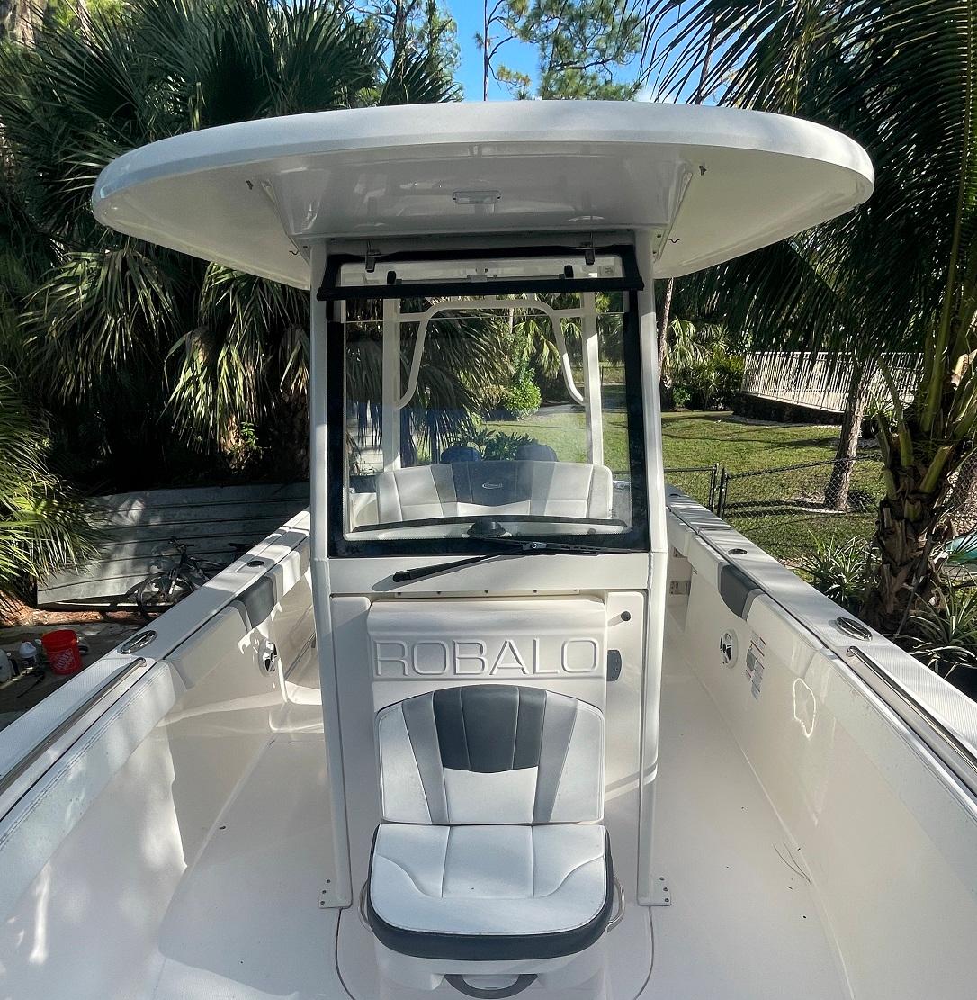 2019 Robalo r272 Center Console for sale - YachtWorld