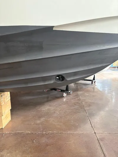  Yacht Photos Pics Bowthruster