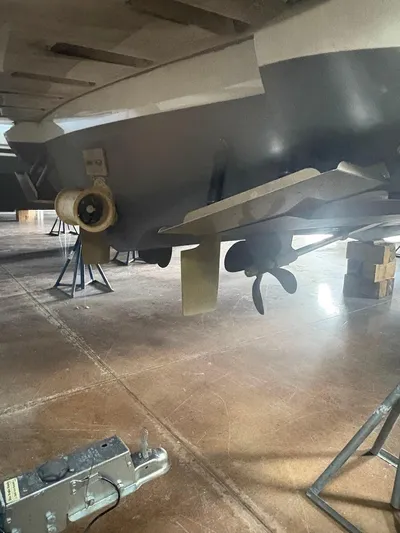  Yacht Photos Pics Running Gear and Stern Thruster