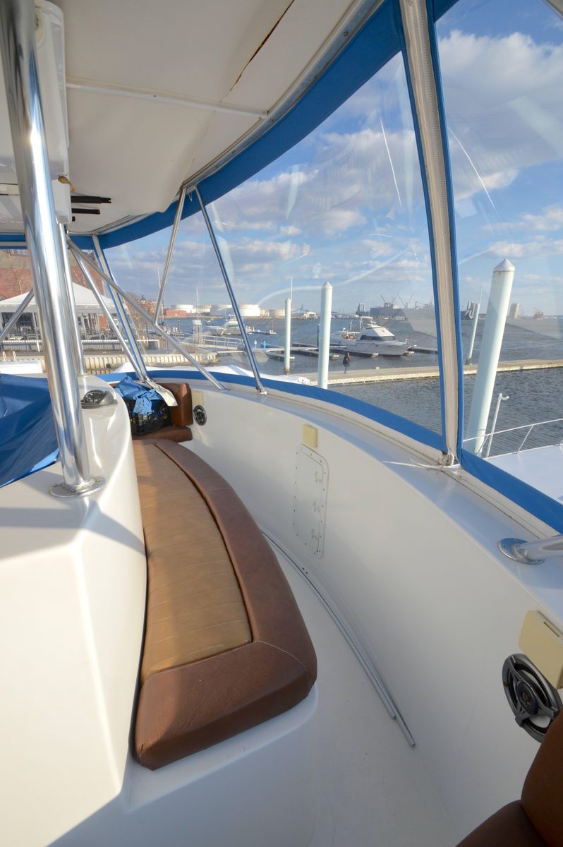 2004 Chesapeake 58 