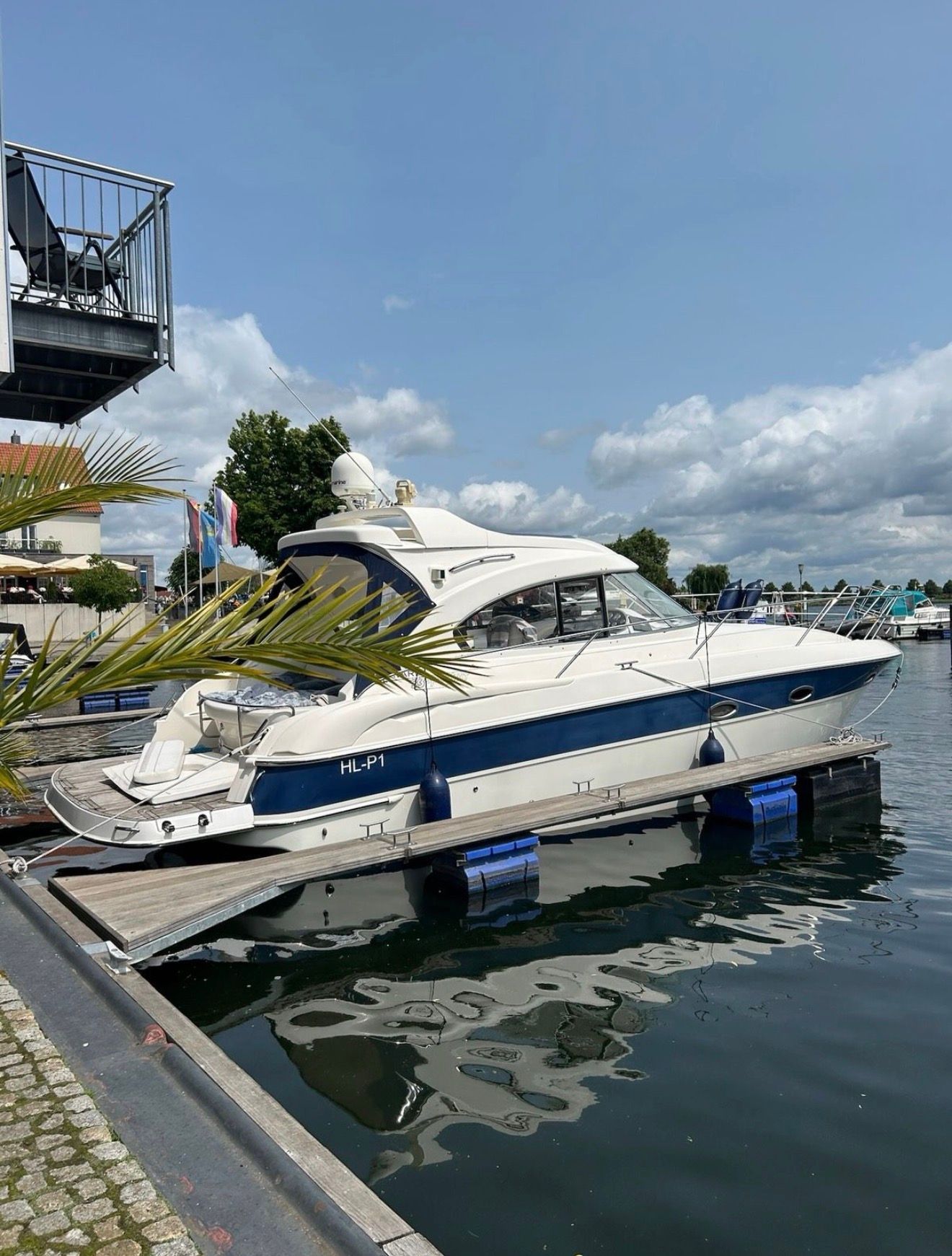 2008 Bavaria 33HT S