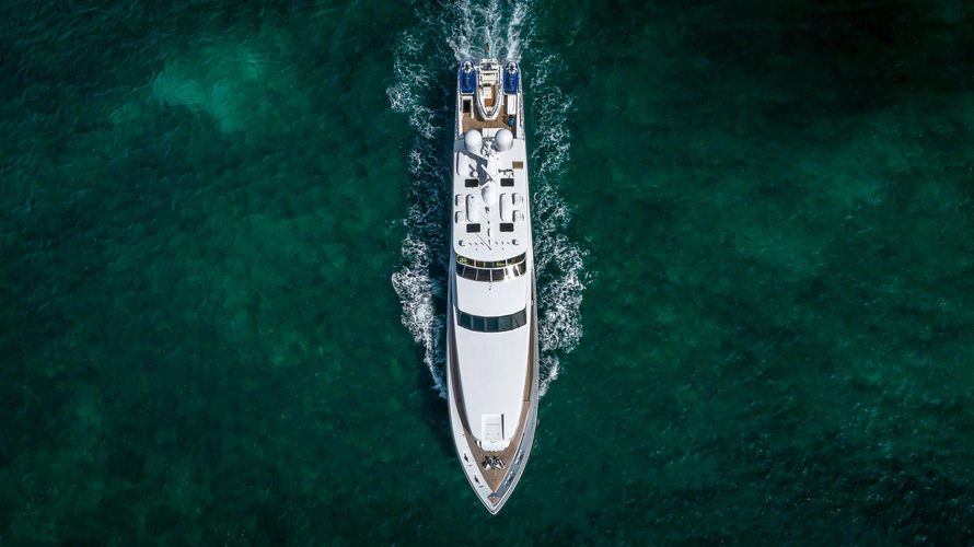 2008 Broward Raised Pilothouse - Image 6