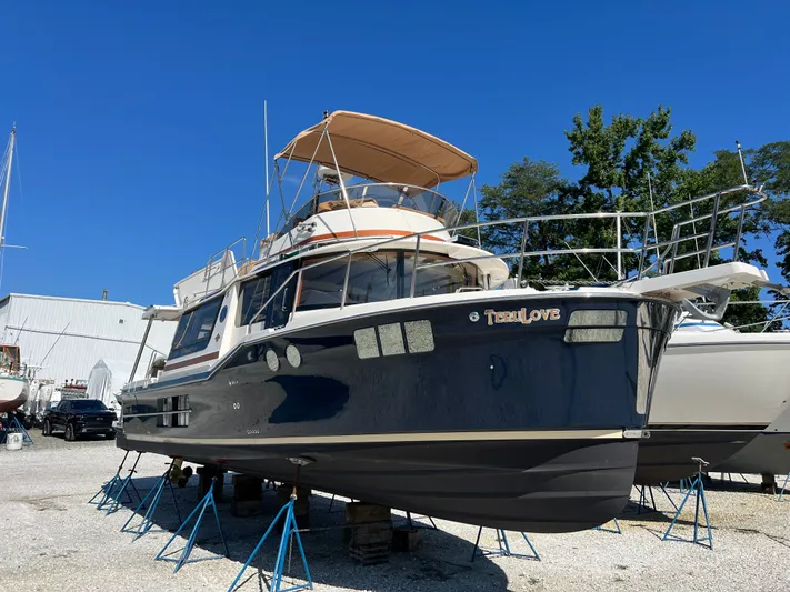 Teru Love Yacht Photos Pics 