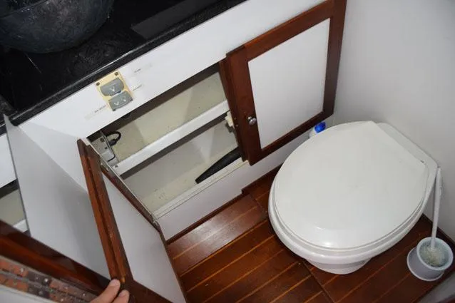 Rampage Yacht Photos Pics Freshwater electric head, storage beneath vanity