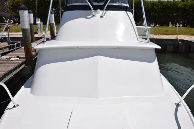 Rampage Yacht Photos Pics Deckhouse windows were sealed with fiberglass