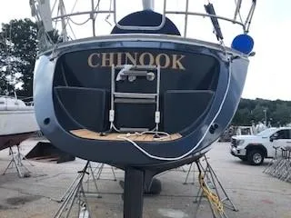 Chinook Yacht Photos Pics 