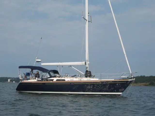 Chinook Yacht Photos Pics 
