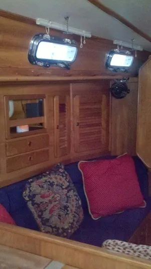 Chinook Yacht Photos Pics 