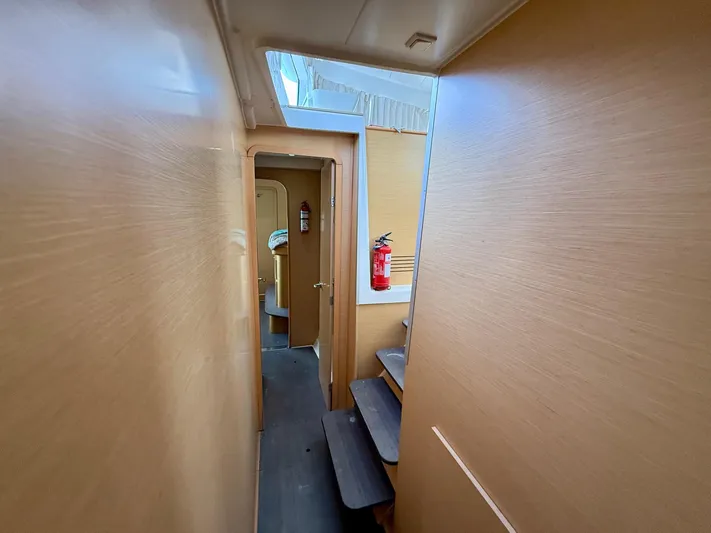 Road Less Travelled Yacht Photos Pics 