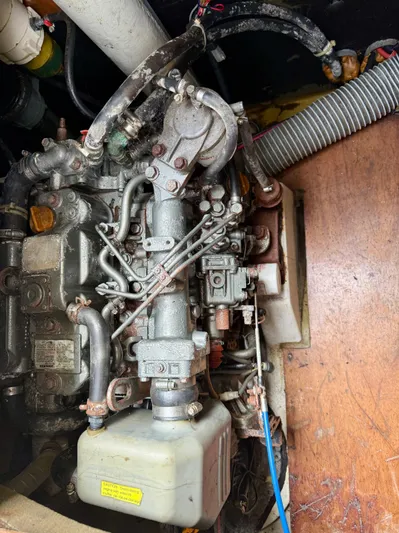 Road Less Travelled Yacht Photos Pics 