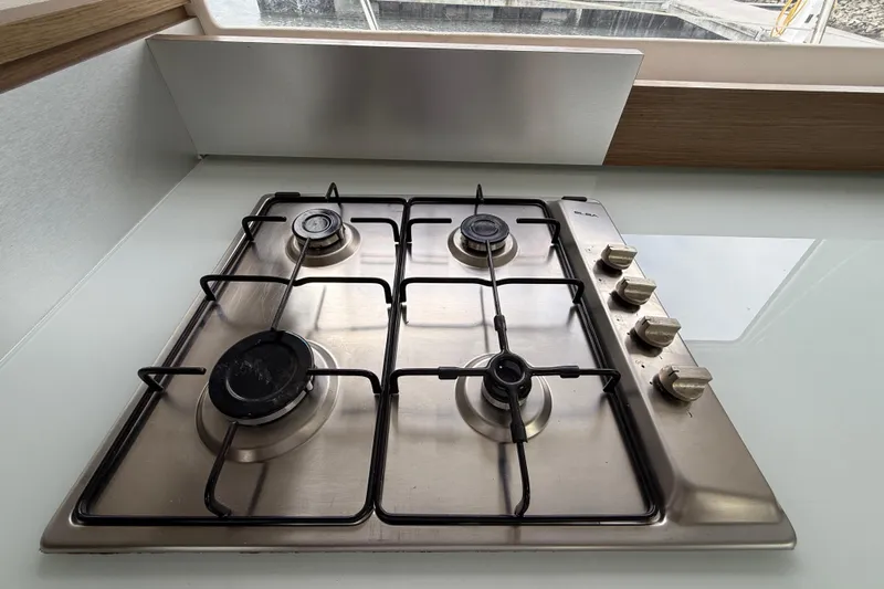 Ohana Yacht Photos Pics 