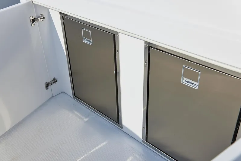  Yacht Photos Pics Stainless steel storage compartments on 2021 Midnight Express 43' Open boat.