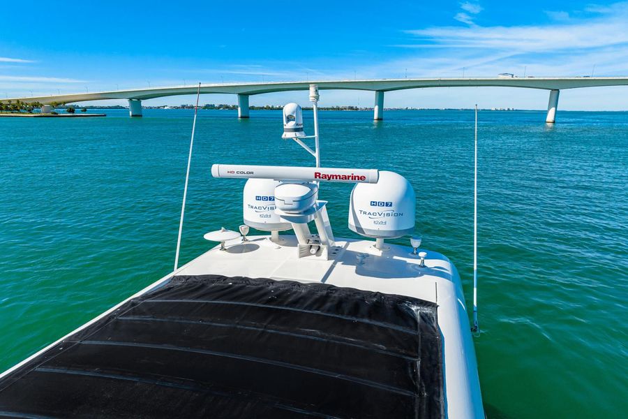 2018 Sea Ray L550 Fly