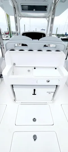 Molly G Yacht Photos Pics 