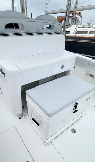 Molly G Yacht Photos Pics 