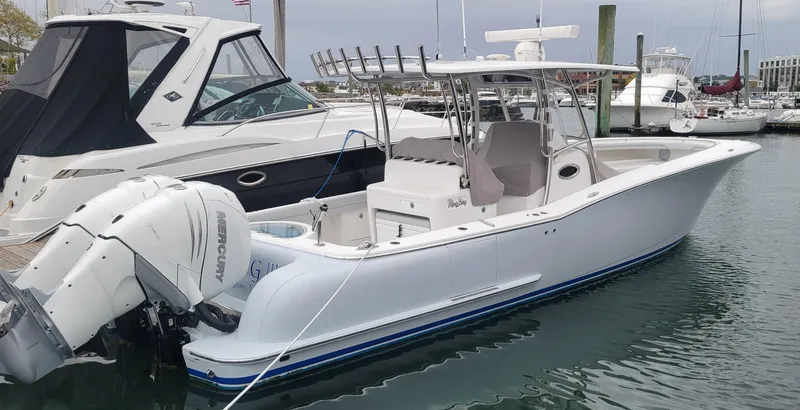 Molly G Yacht Photos Pics 