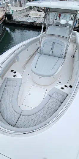 Molly G Yacht Photos Pics 