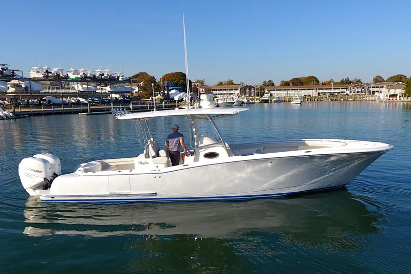 Molly G Yacht Photos Pics 