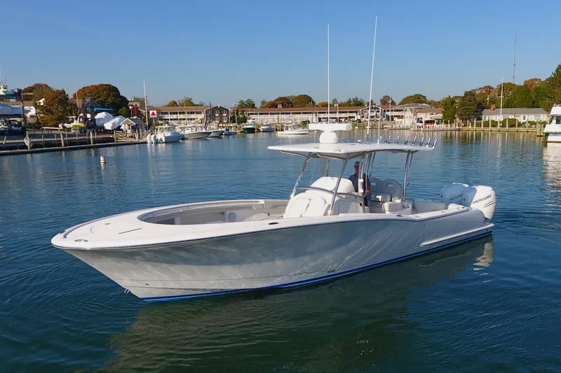 Molly G Yacht Photos Pics 