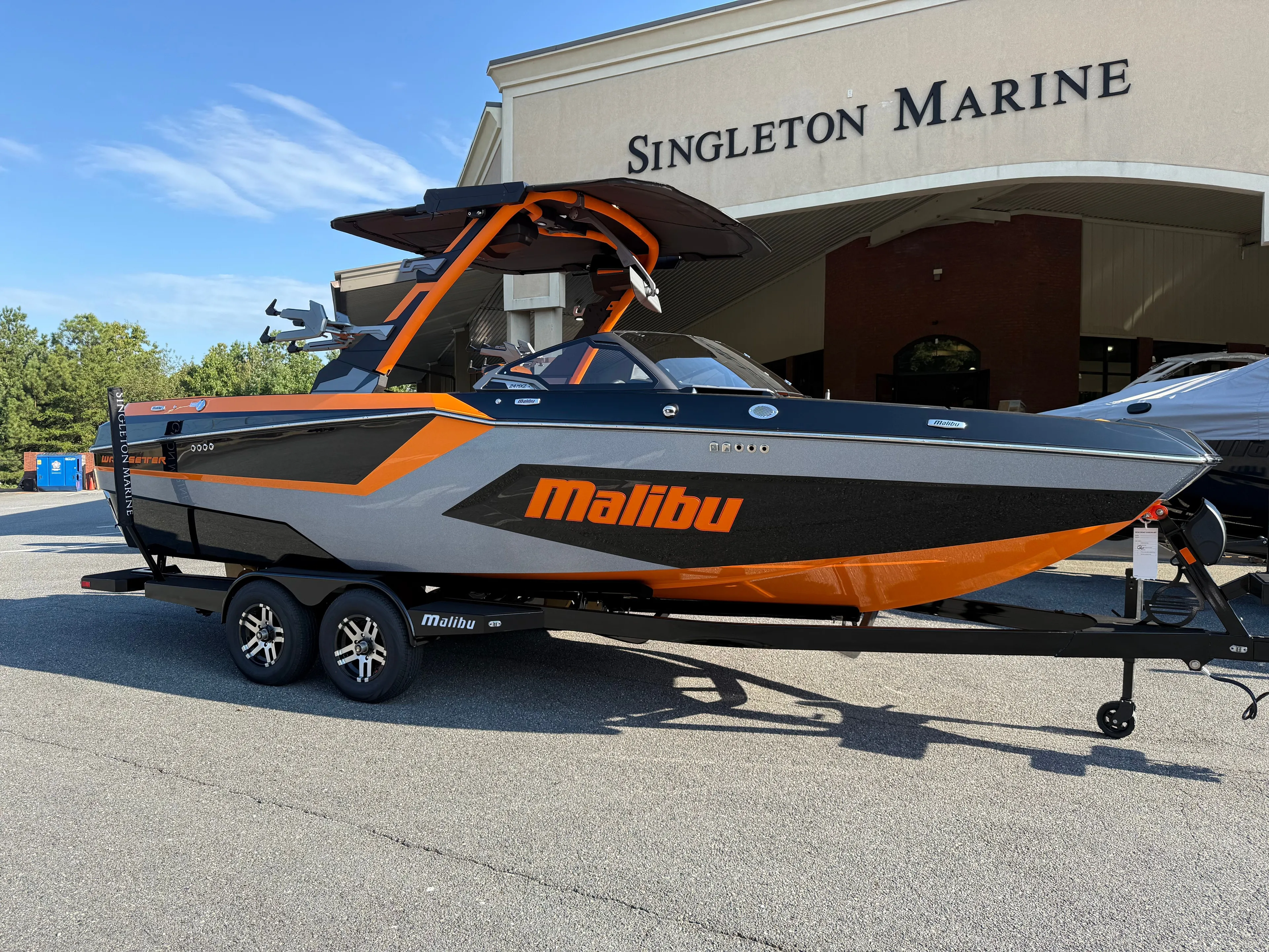 Malibu Wakesetter 24 MXZ