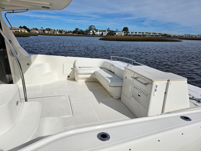 2009 Sea Ray 520 Sedan Bridge