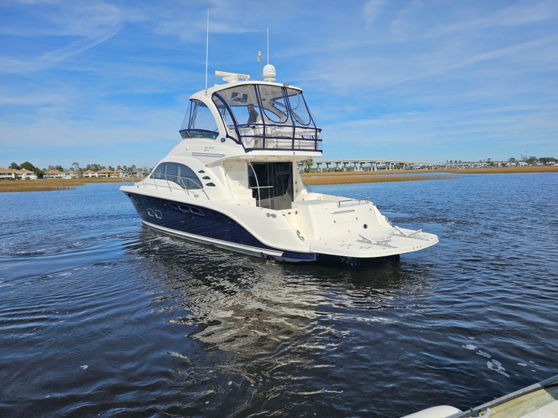 2009 Sea Ray 520 Sedan Bridge