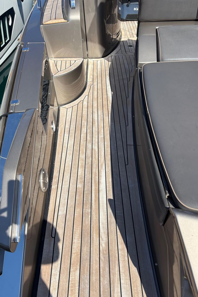 2003 Riva 52 
