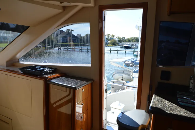 Relentless Yacht Photos Pics 