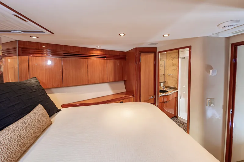 Relentless Yacht Photos Pics 