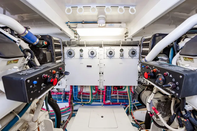 Relentless Yacht Photos Pics 