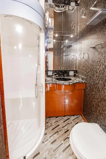 Relentless Yacht Photos Pics 