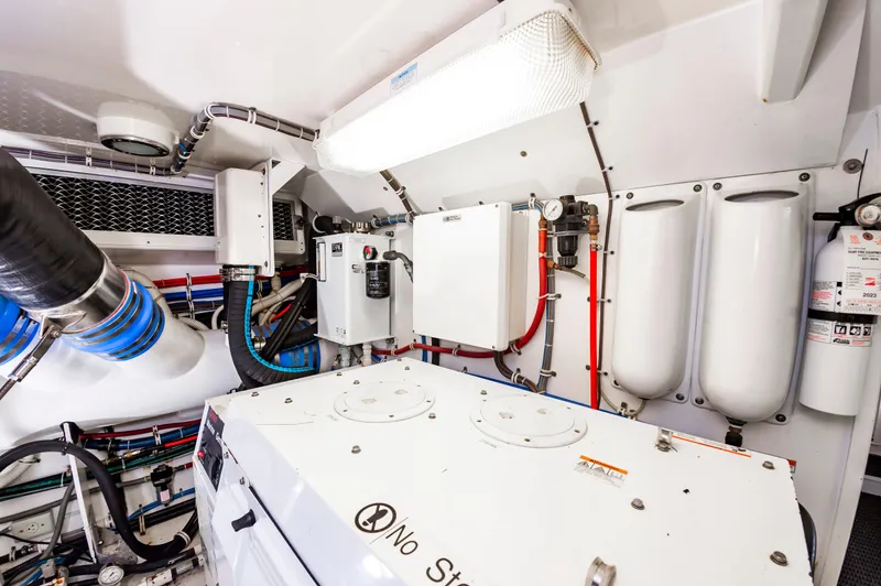 Relentless Yacht Photos Pics 