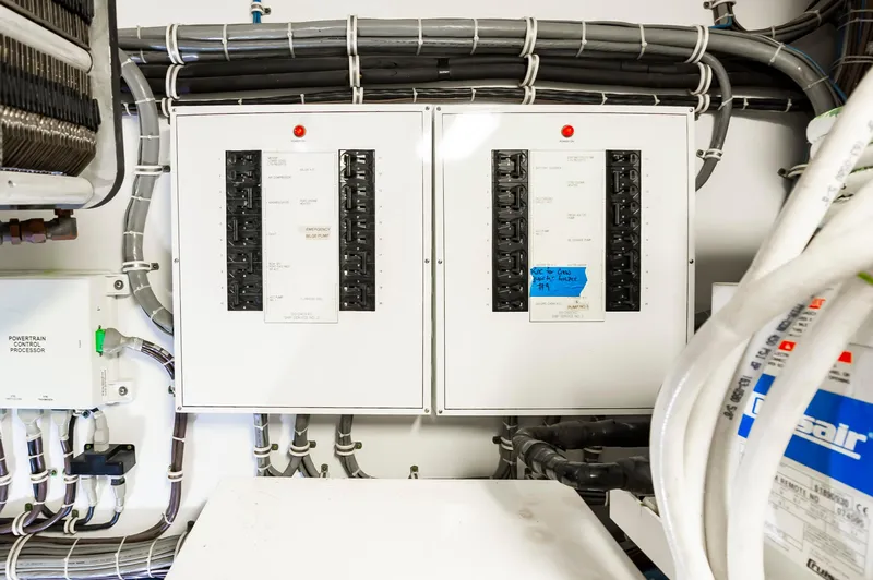 Relentless Yacht Photos Pics 