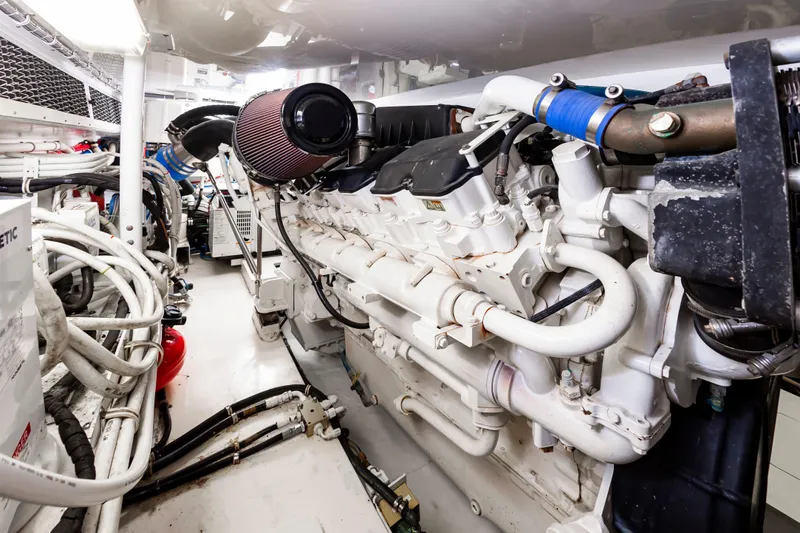 Relentless Yacht Photos Pics 