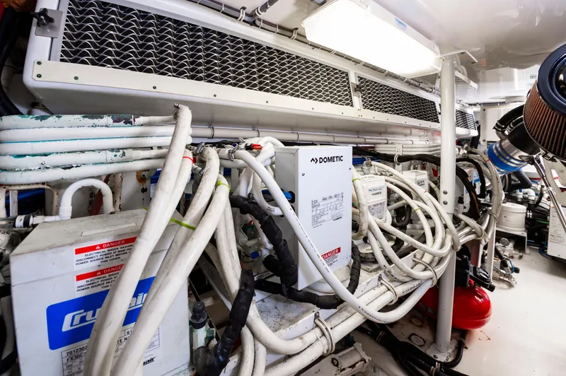 Relentless Yacht Photos Pics 