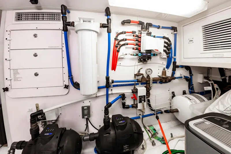 Relentless Yacht Photos Pics 