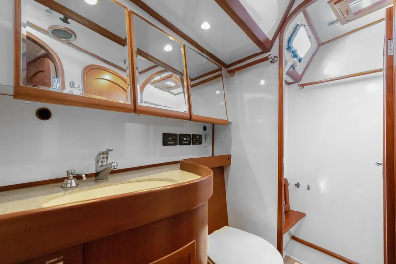 Mrs Jones Yacht Photos Pics 