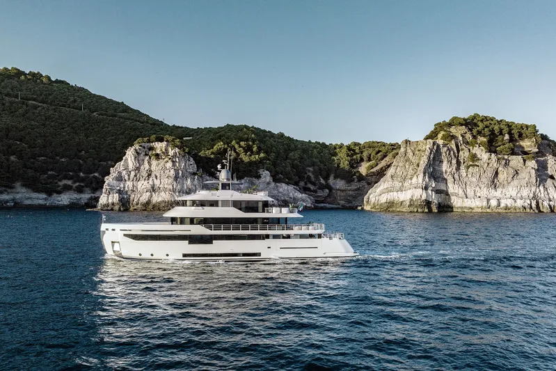 Never Say Never Again Yacht Photos Pics 