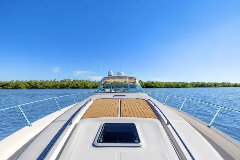 Searayous Relapse Yacht Photos Pics 