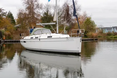 2011 Bavaria 32 Cruiser