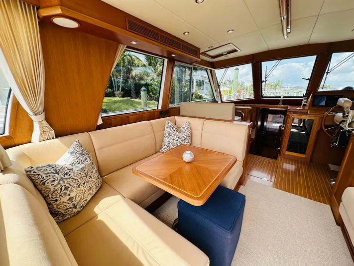 Seabird Yacht Photos Pics 